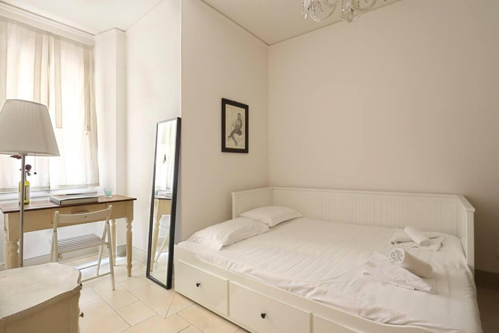 Belle Donne Historical Apartment - City Center Firenze Bagian luar foto